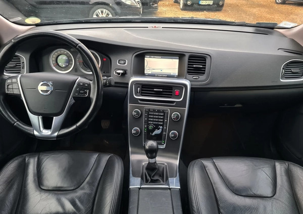 Volvo S60 cena 32999 przebieg: 207150, rok produkcji 2011 z Ujazd małe 781